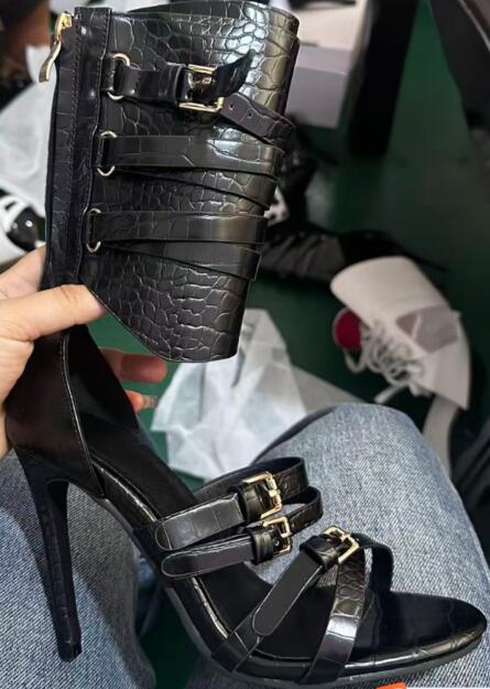 Sandálias Longas de Couro Pret - Sandal Strappy Heeled avaliação e preço